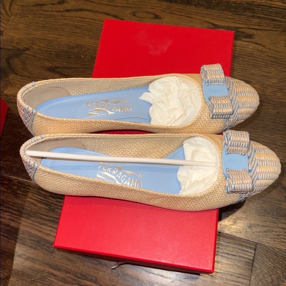 Salvatore Ferragamo Vara 30mm Raffia Pumps In - Picture 2 of 6